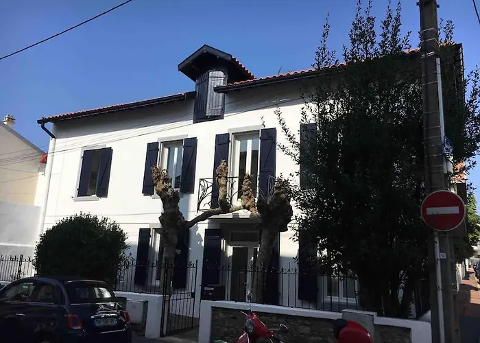 Nice House Very Closed To The Beautiful Beach